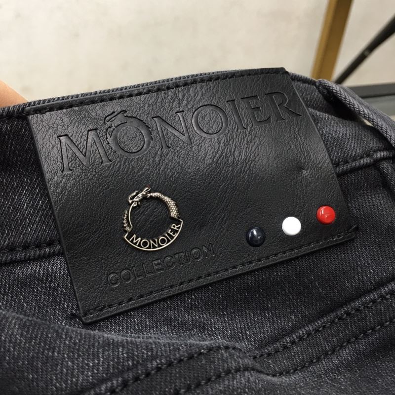 Moncler Jeans